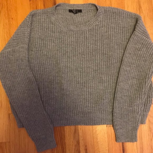 gray forever 21 sweater - Picture 1 of 1